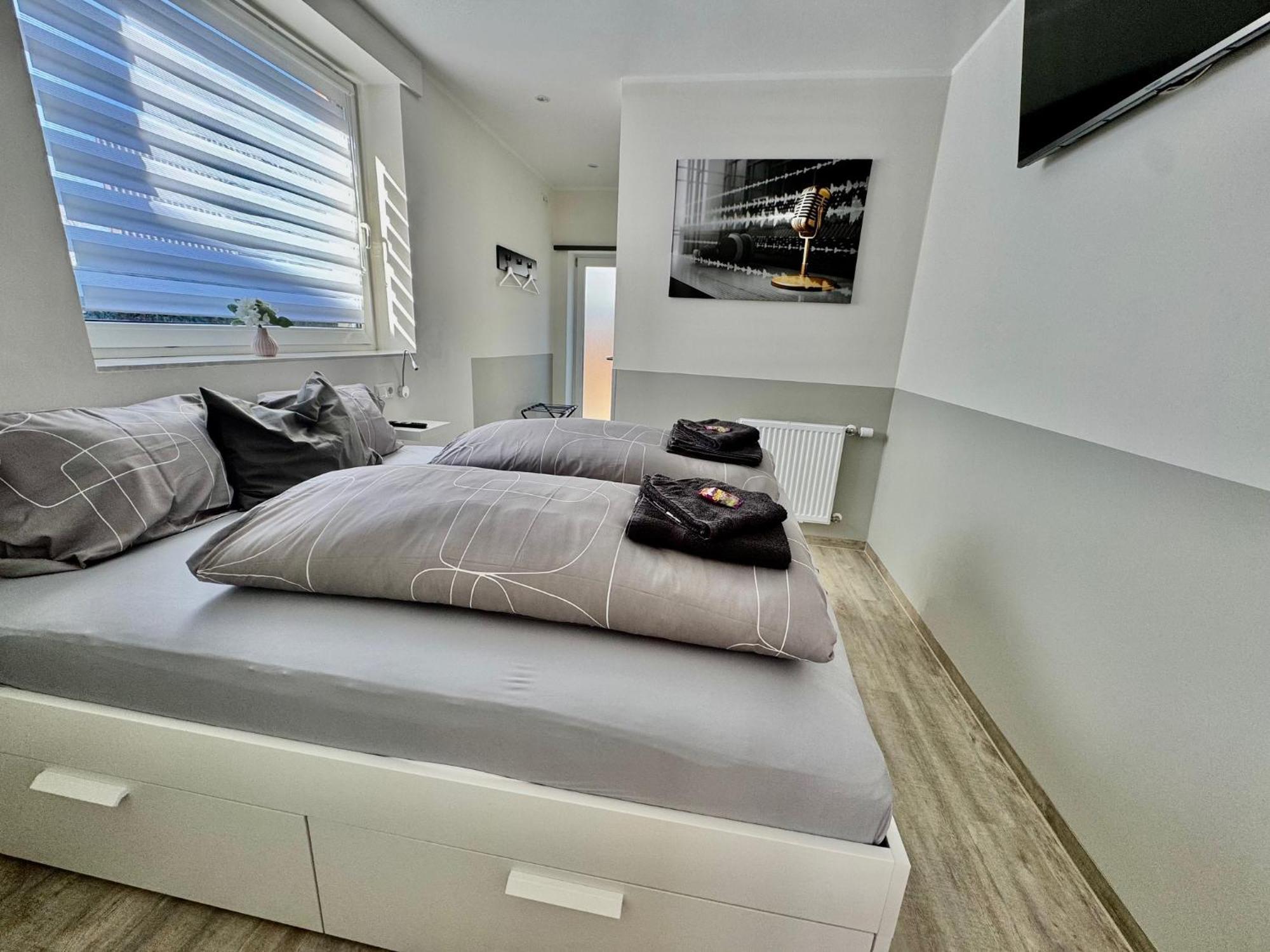 Gaestezimmer Beate Und Ferienwohnung Rheda Wiedenbrueck מראה חיצוני תמונה